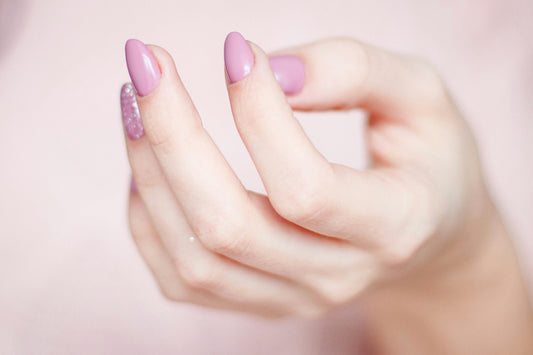 Pink Press-On Nails: Embracing Feminine Charm with Easy Elegance - Glamnetic