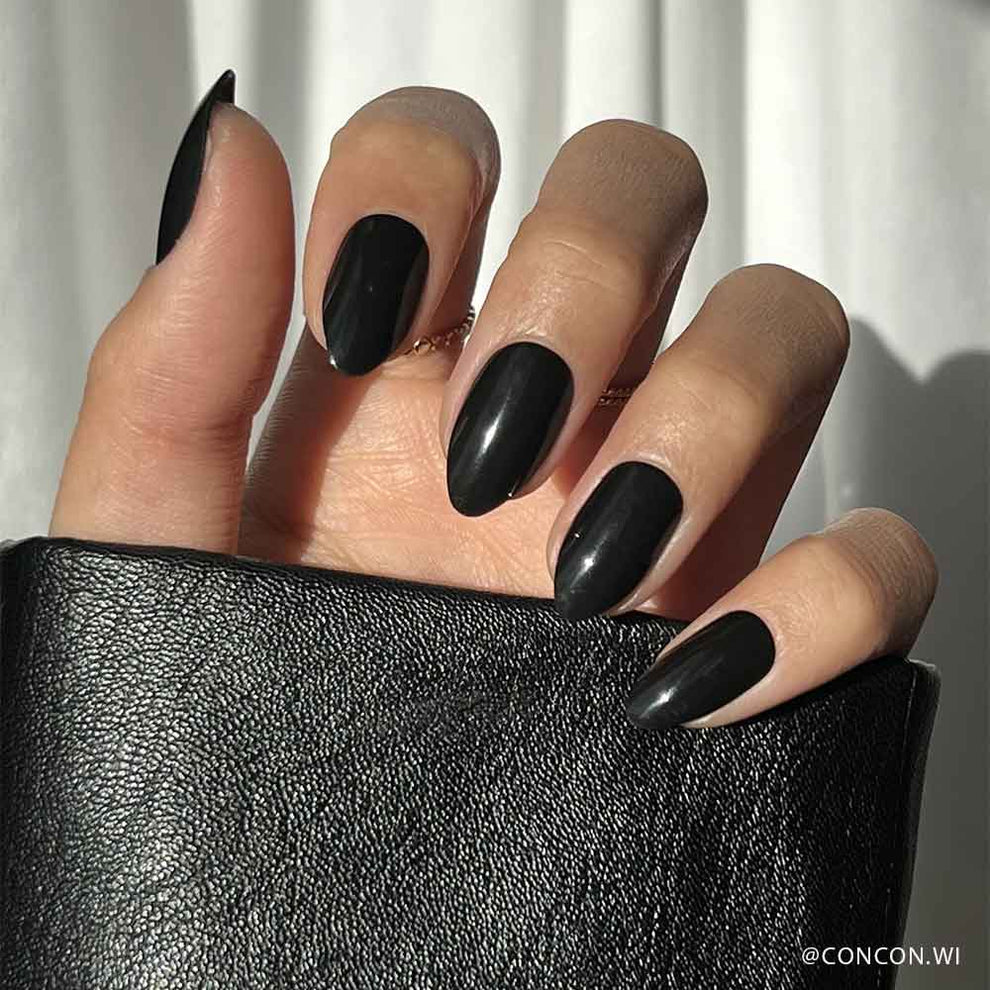 Short Black Almond Nails I Glamnetic – glamnetic